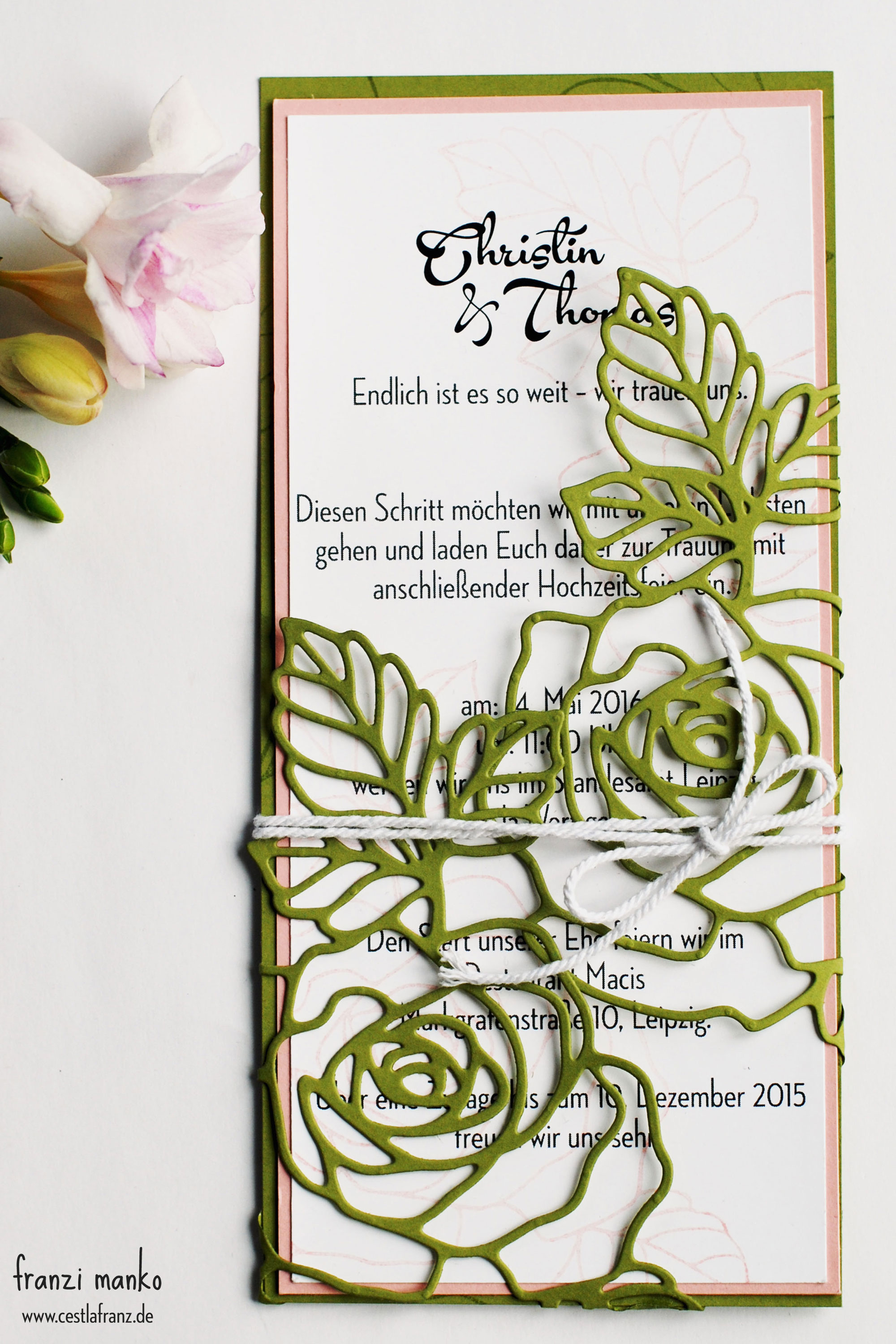 Hochzeitspapeterie Einladungskarte Rosen